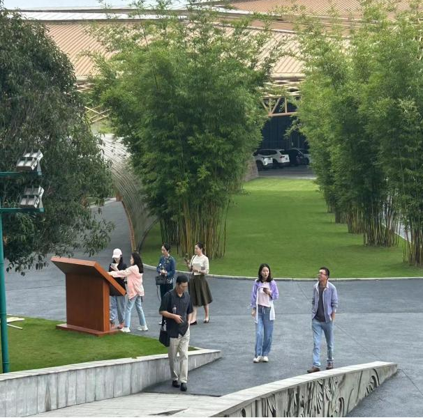 青神國(guó)際竹藝城發(fā)展投資有限公司 研學(xué)基地將迎來秋季研學(xué)高峰期